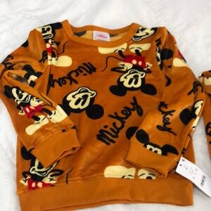 NWT Disney Junior, Mickey Mouse Orange and Black Graphic Sweatshirt, size 4T
